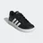 Core Black / Cloud White / Core Black 32
