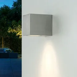 Licht-Erlebnisse Moderne Wandlampe AALBORG in Silber IP44 Downlight Außenwandleuchte Garten Haus Terrasse, 1112alu