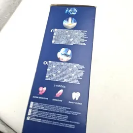 Oral-B iO Series 2 Calm Pink Special Edition + Reiseetui + Aufsteckbürstenhalter