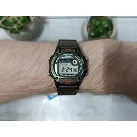 Casio W-220HF-3AVEF Textil 11 mm