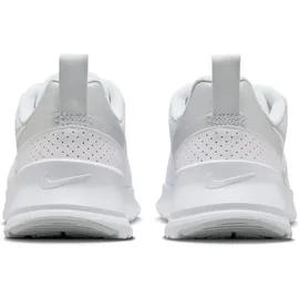 Nike Air Max Nuaxis Damen White/White-Pure Platinum 37,5