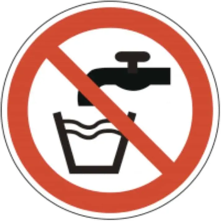 Verbotsschild als Symbol kein Trinkwasser nach ISO 7010