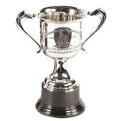Casa Padrino Trophäe Silber 33 x 20 x H. 25 cm - Luxus Dekoration