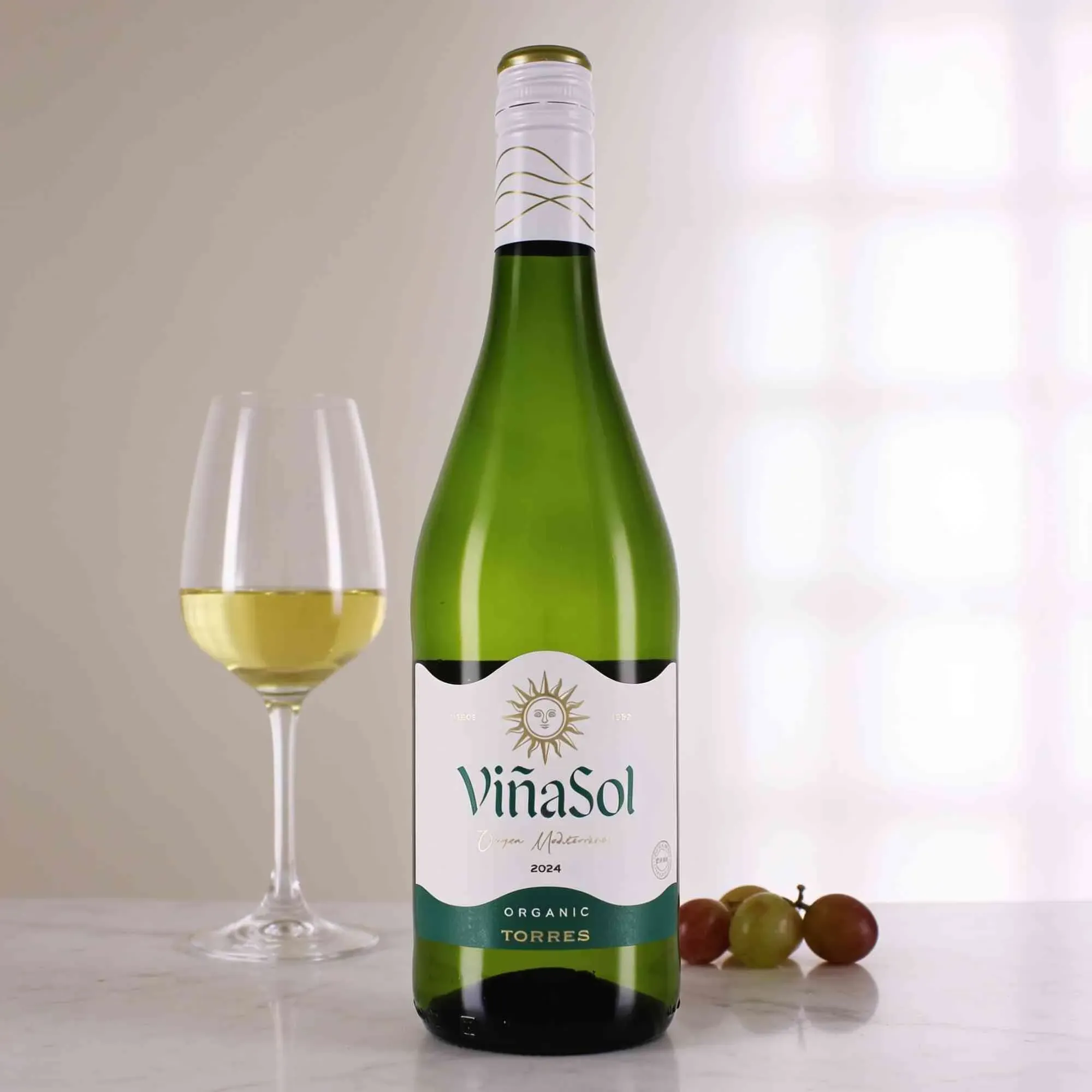 Torres 2024 Torres Vina Sol 2024 Garnacha Blanca ,Parellada Spanien