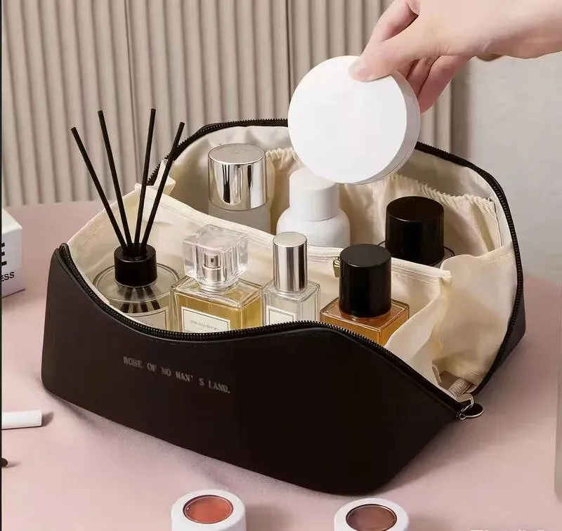 Verbex H8 Schwarze Handtasche Reisetasche Kosmetiktasche Aufbewahrungstasche Multifunktionale Internet-Promi-verdickte PU-Kissen Reise-tragbare hochwertige Make-up-Tasche