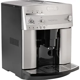 De'Longhi Magnifica ESAM 3200 S silber