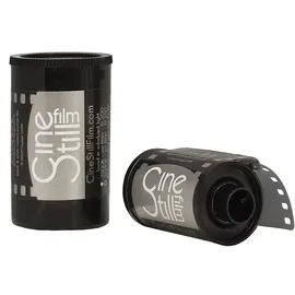 CINESTILL BWxx 250 ASA 135/36