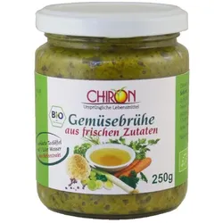 Gemüsebrühe aus frischen Zutaten