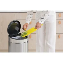 Brabantia Touch Bin New 30 l matt steel fingerprint proof