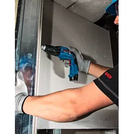 Bosch GTB 12V-11 Professional inkl. 2 x 3 Ah + L-Boxx 06019E4004