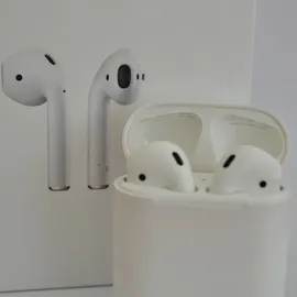 Apple AirPods (2. Generation)