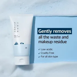 Round LAB 1025 Dokdo Cleanser Öl 150 ml