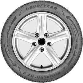 Goodyear UltraGrip Ice 2 215/55 R16 97T XL