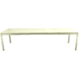 Fermob RIBAMBELLE Tisch mit 3 Einlegeplatten aus Aluminium 149/299x100 cm Lindgrün