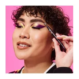 NYX Professional Makeup Fill & Fluff Augenbrauen-Pomade im Stift Farbton 06 - Brunette 0,2 g