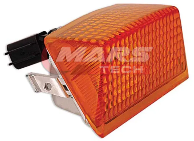 Blinkende Lampe mit Steckdose, rechts Volvo FH2/FM2 2006.