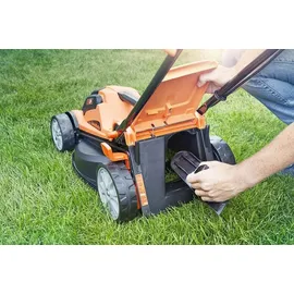 LAWNMASTER CLMF2434G inkl. 2 x 4,0 Ah