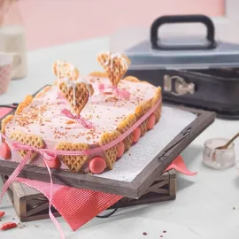 Kaiser Springform rechteckig mit Deckel, Tiramisu Form antihaftbeschichtet, klappbarer Griff, Kuchenform eckig