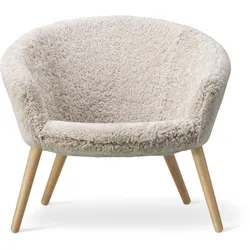 Fredericia Ditzel Lounge Chair, eiche lackiert / sheepskin moonlight