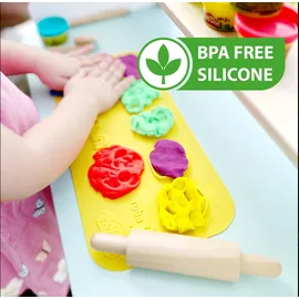 roba Play-Doh nachhaltiges Spielset 3D-Kreativmatte 12 Knetdosen FSC-Holzwerkzeuge