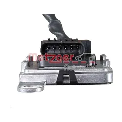 METZGER NOx-Sensor, NOx-Katalysator Vor SCR-Katalysator 6-polig für GENERAL MOTORS 55487663 55512347 0899341