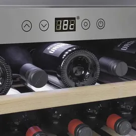 CASO Design Caso WineSafe 18 EB Inox - Weinkühlschrank für 18 Flasche, Einbaugerät Standardmaß, Höhe 45cm, 5-20°C, Innenraumbeleuchtung, UV-Filterglas, Edelstahl,