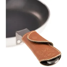 Black Forest Fox PAW Aramid Kevlar Griffhülle für Feuerpfanne und Gusseisen-Kochgeschirr - Leder-Topfgriffabdeckung - hitzebeständig und rutschfest - 1 Stück