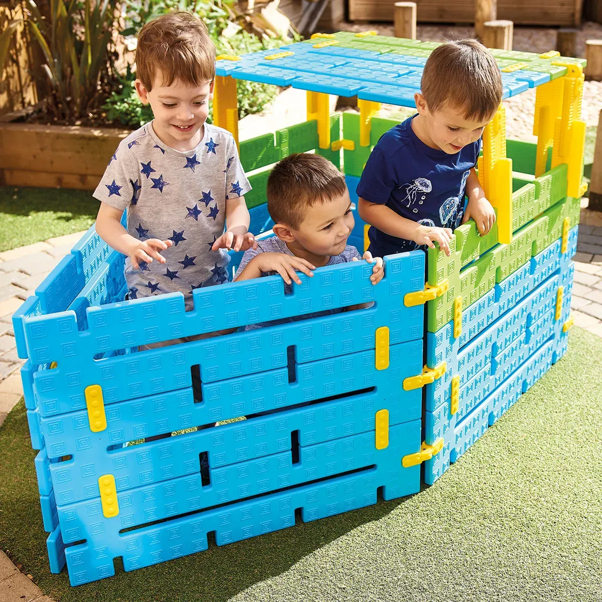 Konstruktionsspielzeug 76 Teile aus HDPE-Kunststoff bunt 90x42x22 cm - Educational Advantage - Wetterfest, für 2-6 Jahre, Anleitung