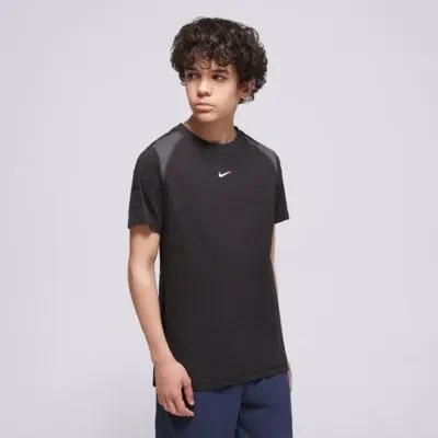 NIKE T-SHIRT K NSW CITY UTILITY SS TOP - Schwarz - 158-170