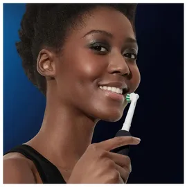 Oral-B Pro 1 Cross Action schwarz