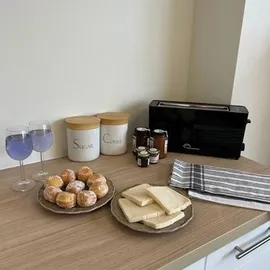 LITTLE BALANCE Happy Toast Toaster Schwarz
