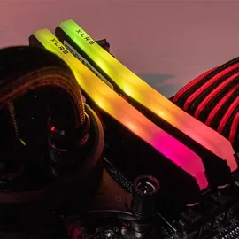 PNY XLR8 Gaming Epic-X RGB DIMM Kit 32GB, DDR4-3600, CL18 (MD32GK2D4360018XRGB)