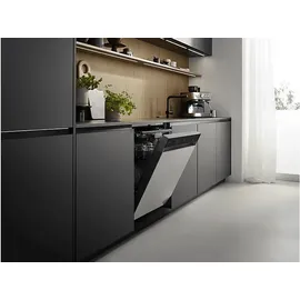 KOENIC KDW 6041 B BU Einbau-Geschirrspüler (unterbaufähig, 595 mm breit, Edelstahl)
