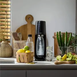 Sodastream Easy schwarz + PET-Flasche + Zylinder