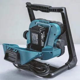 Makita DML805