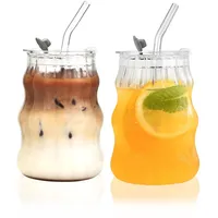 VITEVER 2 Stück 530ml Latte Macchiato Gläser mit Deckel und Strohhalm, Eiskaffee Gläser, Longdrinkglas Set, Smoothie Becher, luftdichtes und wasserdichtes Design, ideal als Kaffee
