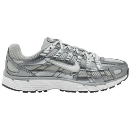 Nike P-6000 Damen Grey Fog/White/Metallic Cool Grey 42