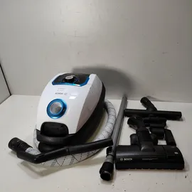 Bosch Serie 8 BGL8SIL5 Weiß