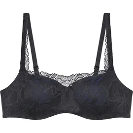 Triumph Body Make-Up Illusion Lace Balconette-BH Schwarz 75C