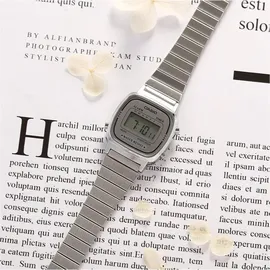 Casio LA-670WA-7SDF Damenuhr Digital - Silber