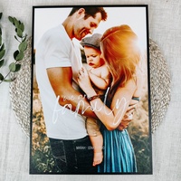 We are Family Geschenk Holzbild - Foto Geschenk - personalisierbar zum Hinstellen/Aufhängen optional beleuchtet Geschenk Für Frauen, Geschenk Für Männer, Familien Geschenke - personalisierte Geschenke