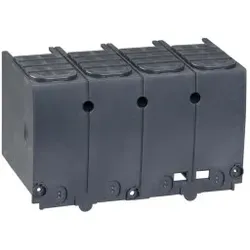 Schneider Electric LV438327 4P Klemmenabdeckungen für parallelen Anschluss der Pole (2P/4P) für NSX100-250DC