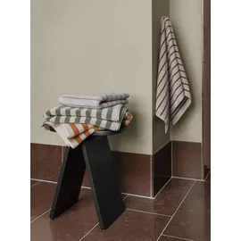 BLOMUS Arto Badetuch 70 x 140 cm amber brown
