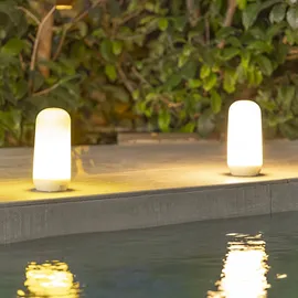 NEW GARDEN LED Tischleuchte Solar Akku spritzwassergeschützt IP44 mit Fernbedienung weiß