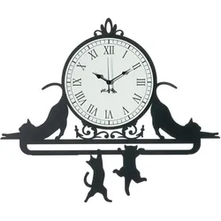 Cattitude 62x52 cm große Eisen-Wanduhr mit dekorativen Katzen. Weißes Zifferblatt mit römischen Ziffern. Originelles, elegantes Design, hergestellt in