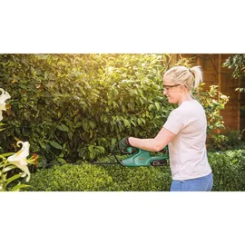 Bosch EasyHedgeCut 18-45 ohne Akku inkl. Messerabdeckung