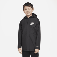 Nike Sportswear Windpuffer lockere, wasserabweisende, hüftlange Storm-FIT-Jacke mit Kapuze für ältere Kinder (Jungen) - Schwarz, S