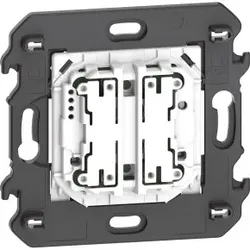Legrand K4575CW LivingNow 2-moduliger Wandsender with Netatmo für den Abruf von 4 Szenen 0 0 1