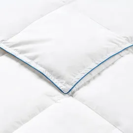Beliani Bettdecke Entenfedern und Daunen Leicht Warm 220 x 240 cm