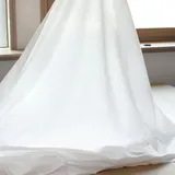 TOLKO Baumwollstoffe Sommer Batist aus 100% Baumwolle | Stoffe zum Nähen Meterware Baumwolle | feiner Stoff zum Abhängen Dekorieren Basteln (Weiß 100cm breit)